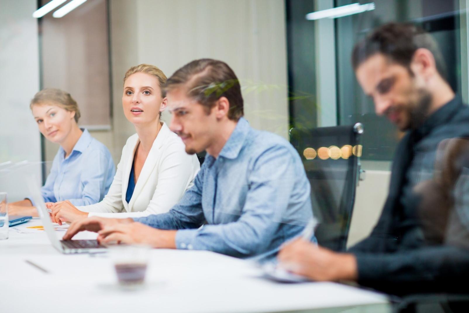 Analyse de documents financiers de franchise
